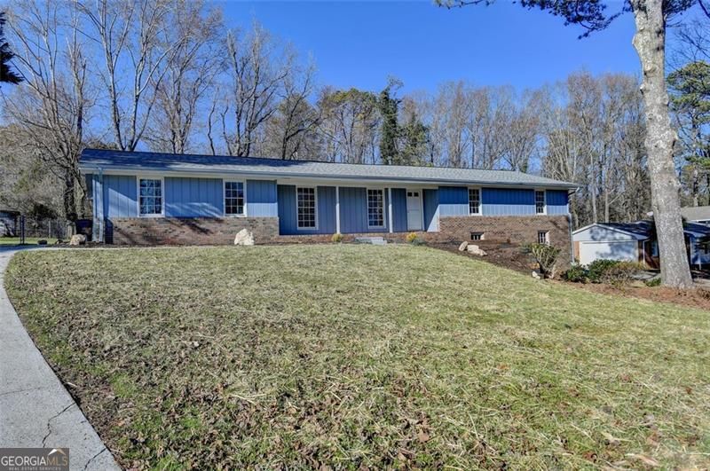 2927 Bob White Drive