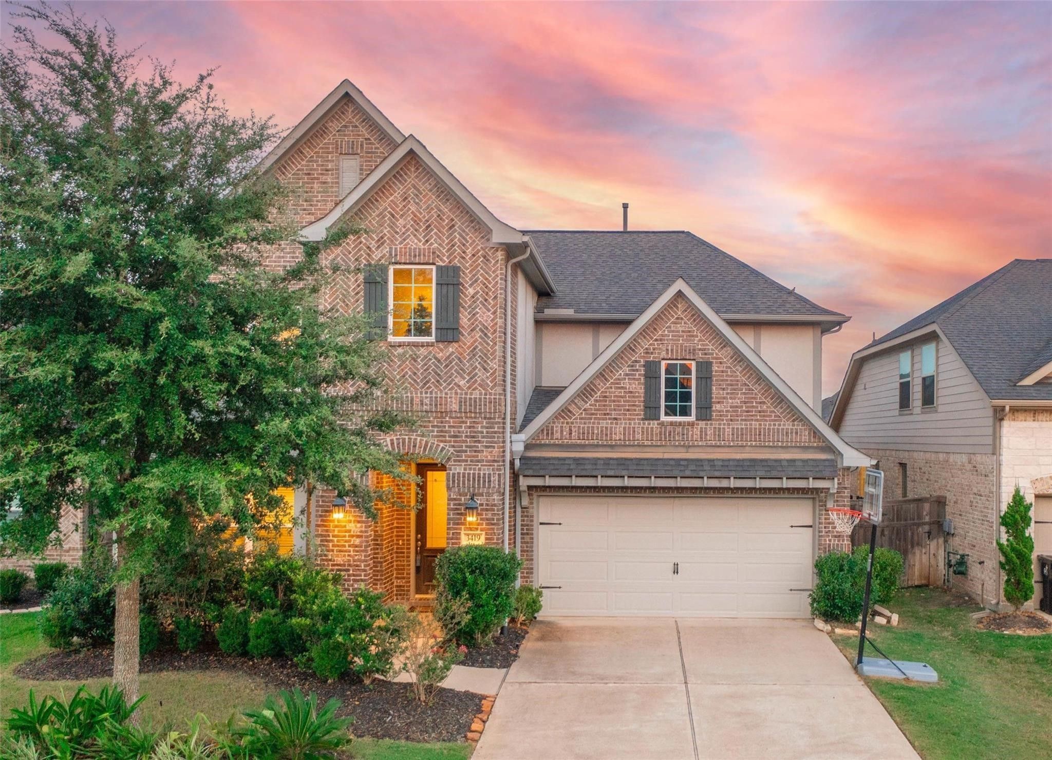 3419 Cabernet Shores Drive