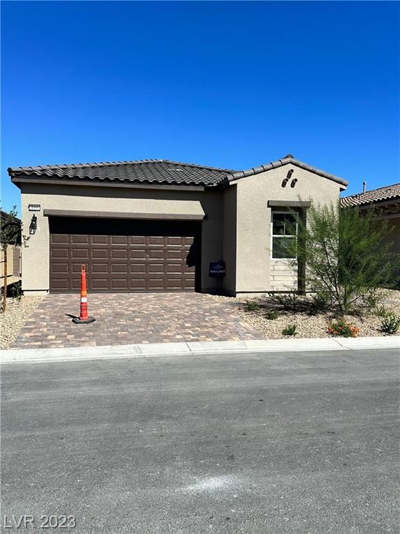 116 Ibiza Lake Drive