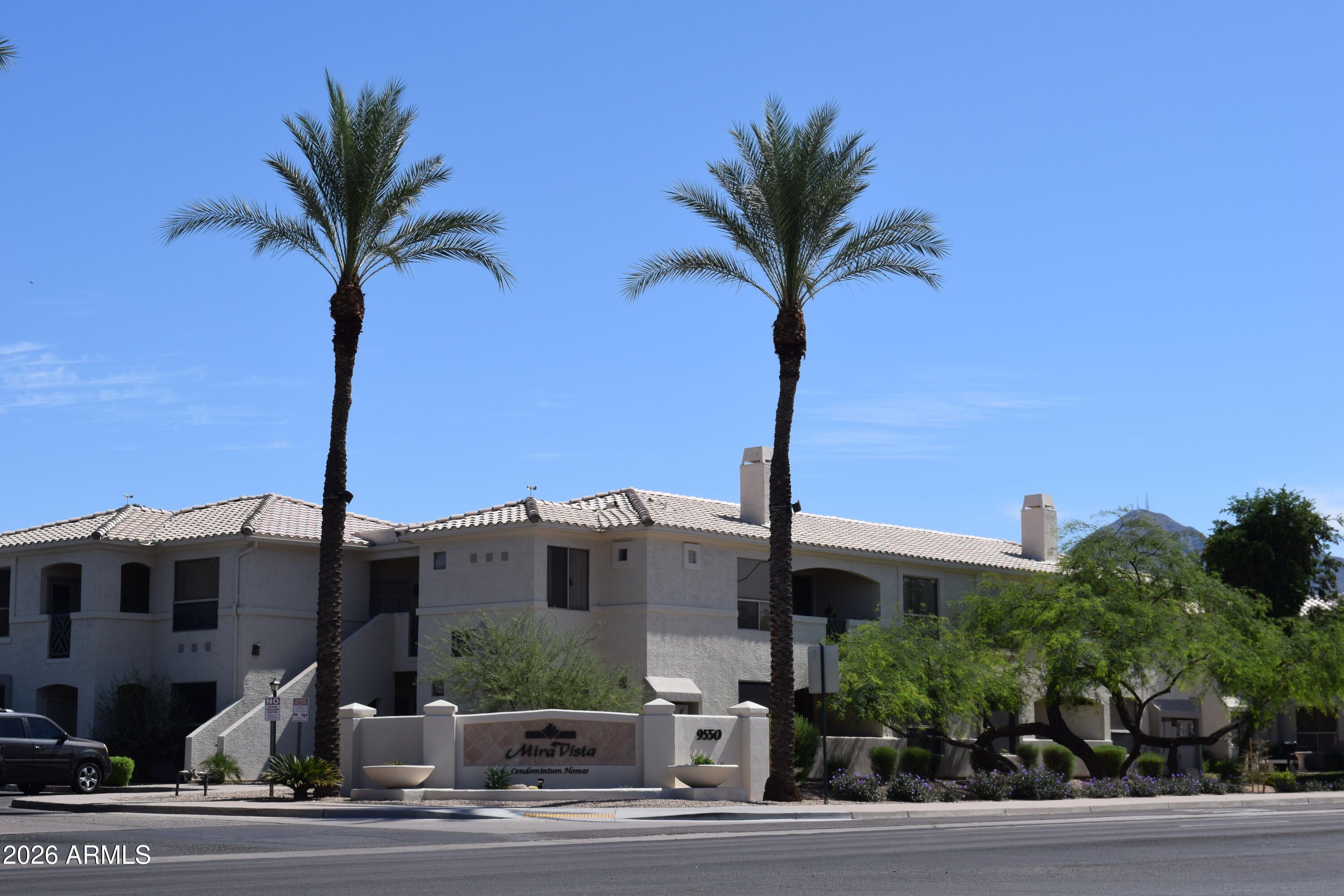 9550 E Thunderbird Road 274