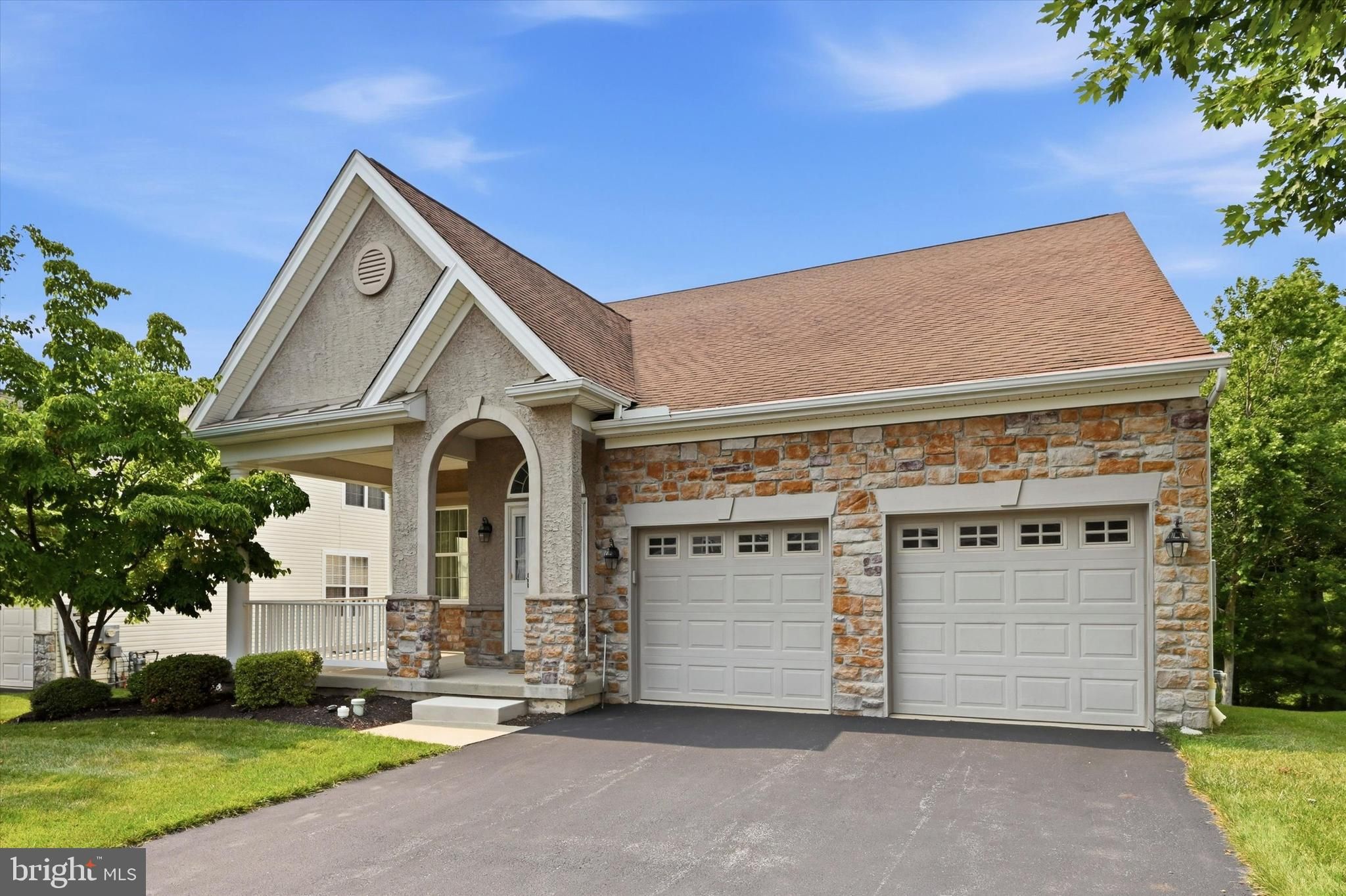 270 Hendrickson Lane