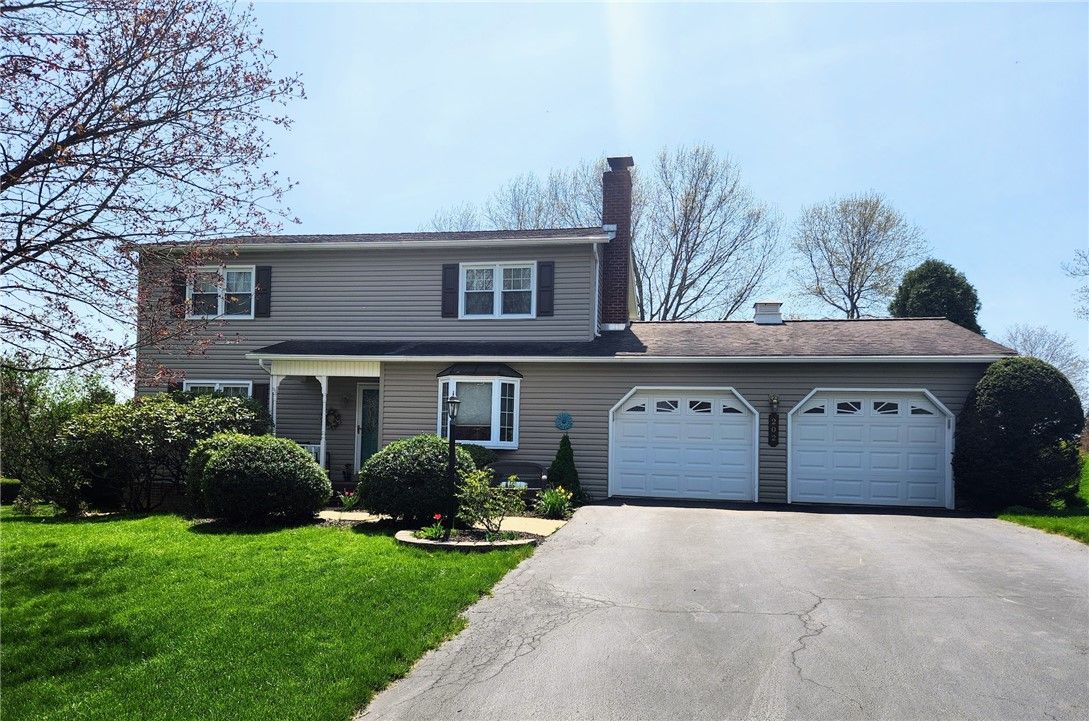 202 Hilltop Dr
