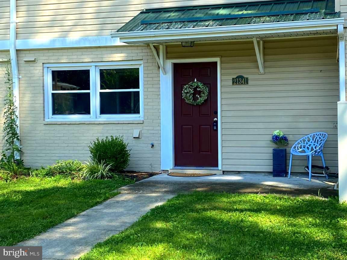 21341 Persimmon Drive 17