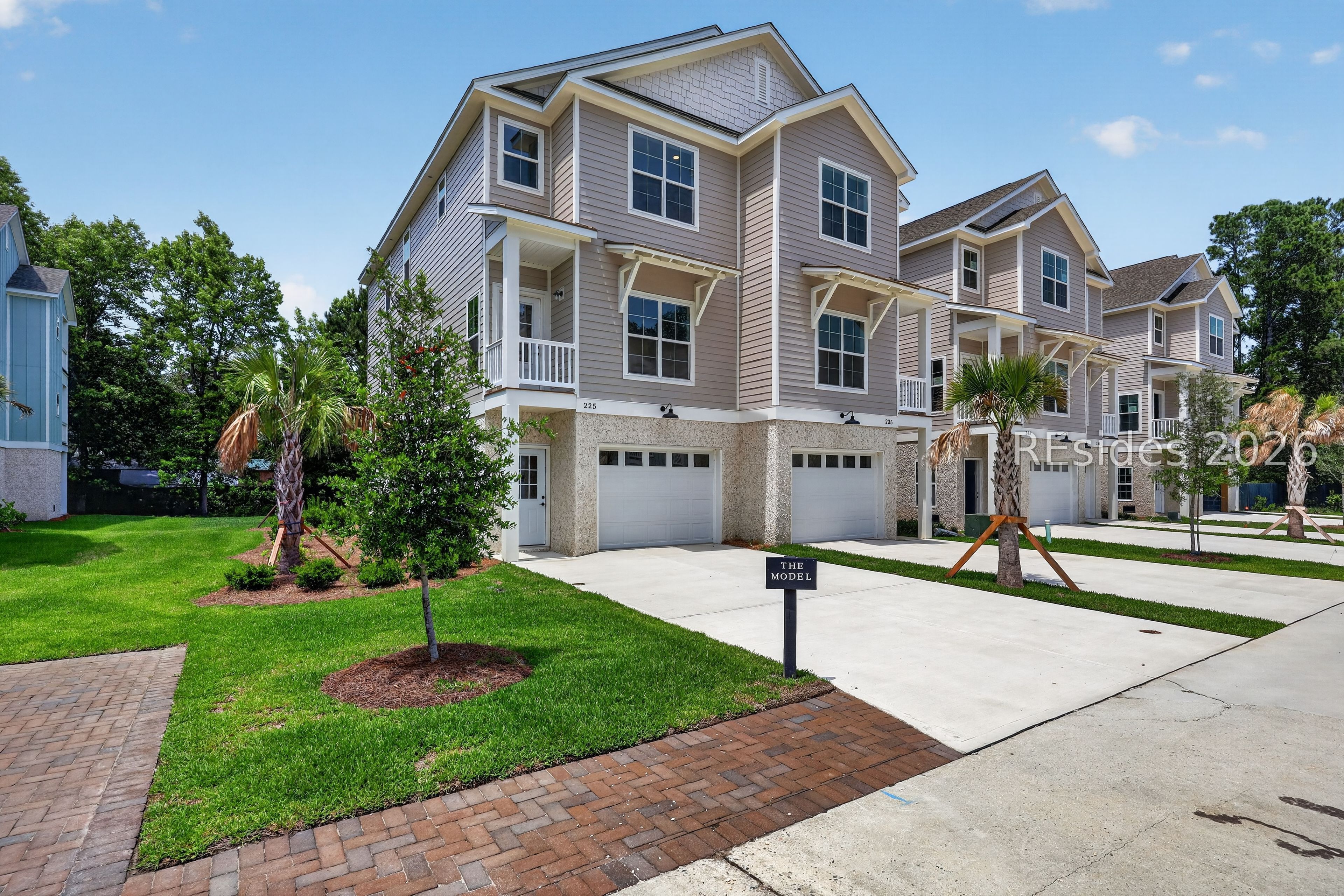 225 Olive Shell Court 5