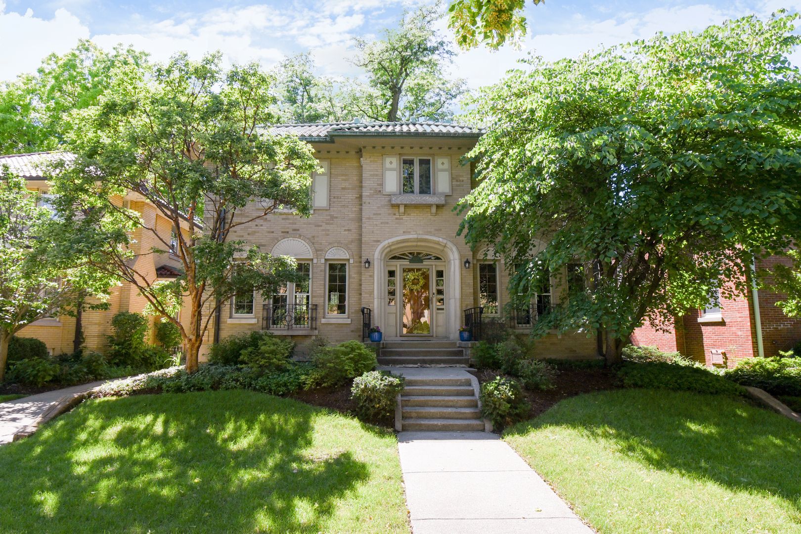 1029 Linden Avenue