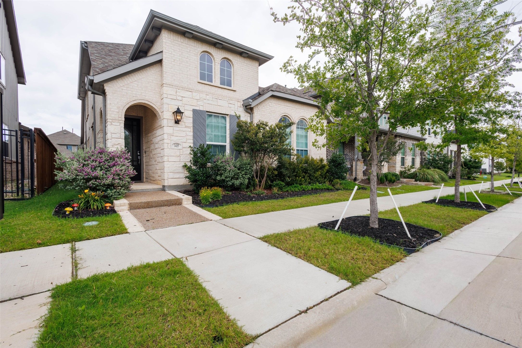 1435 Eden Valleywood Way