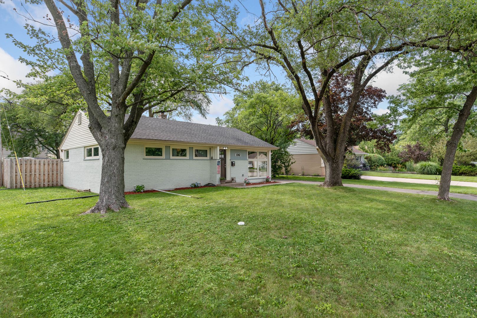 1042 Whitfield Road