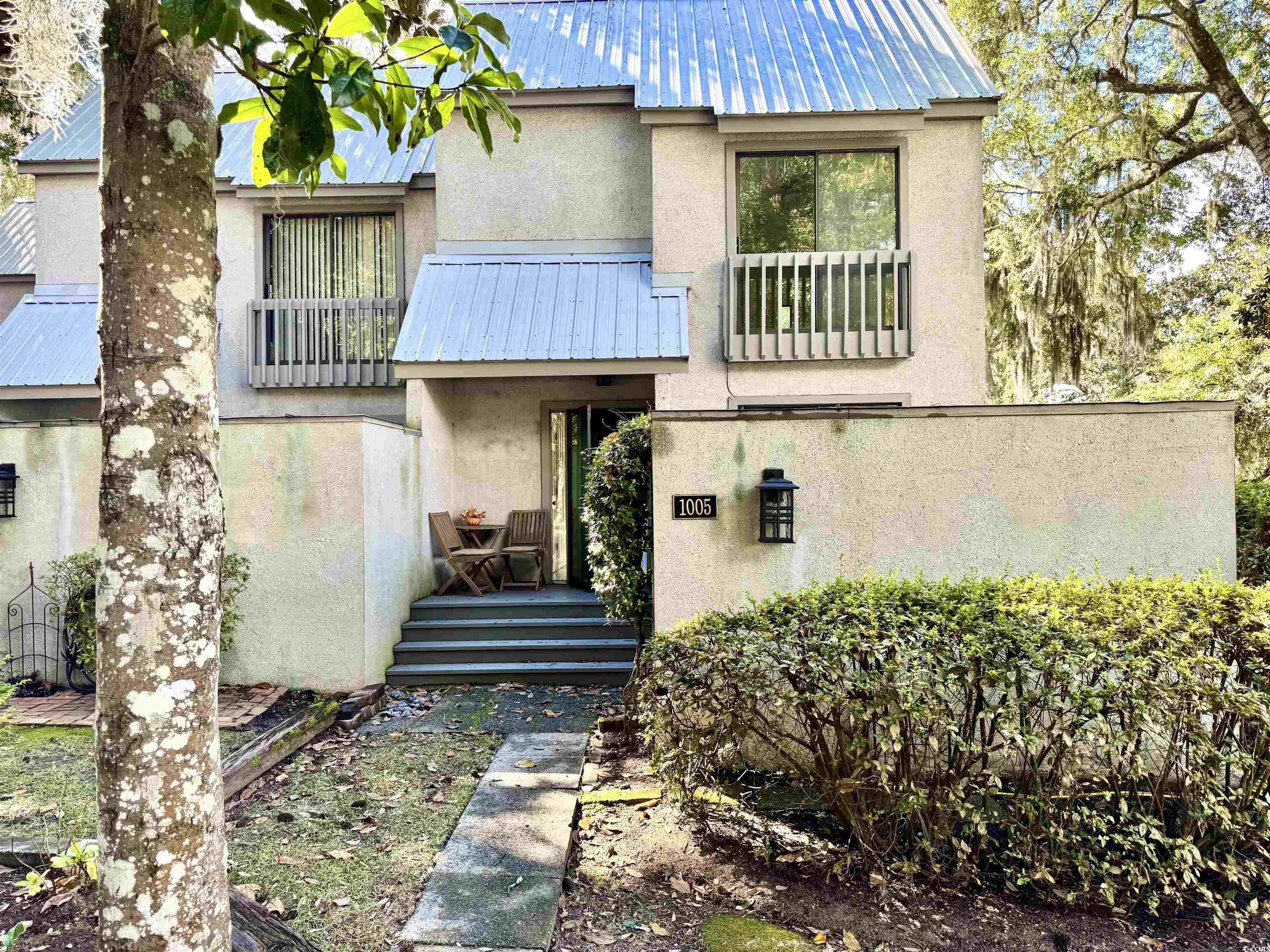 31 Battery White Ct. 1005