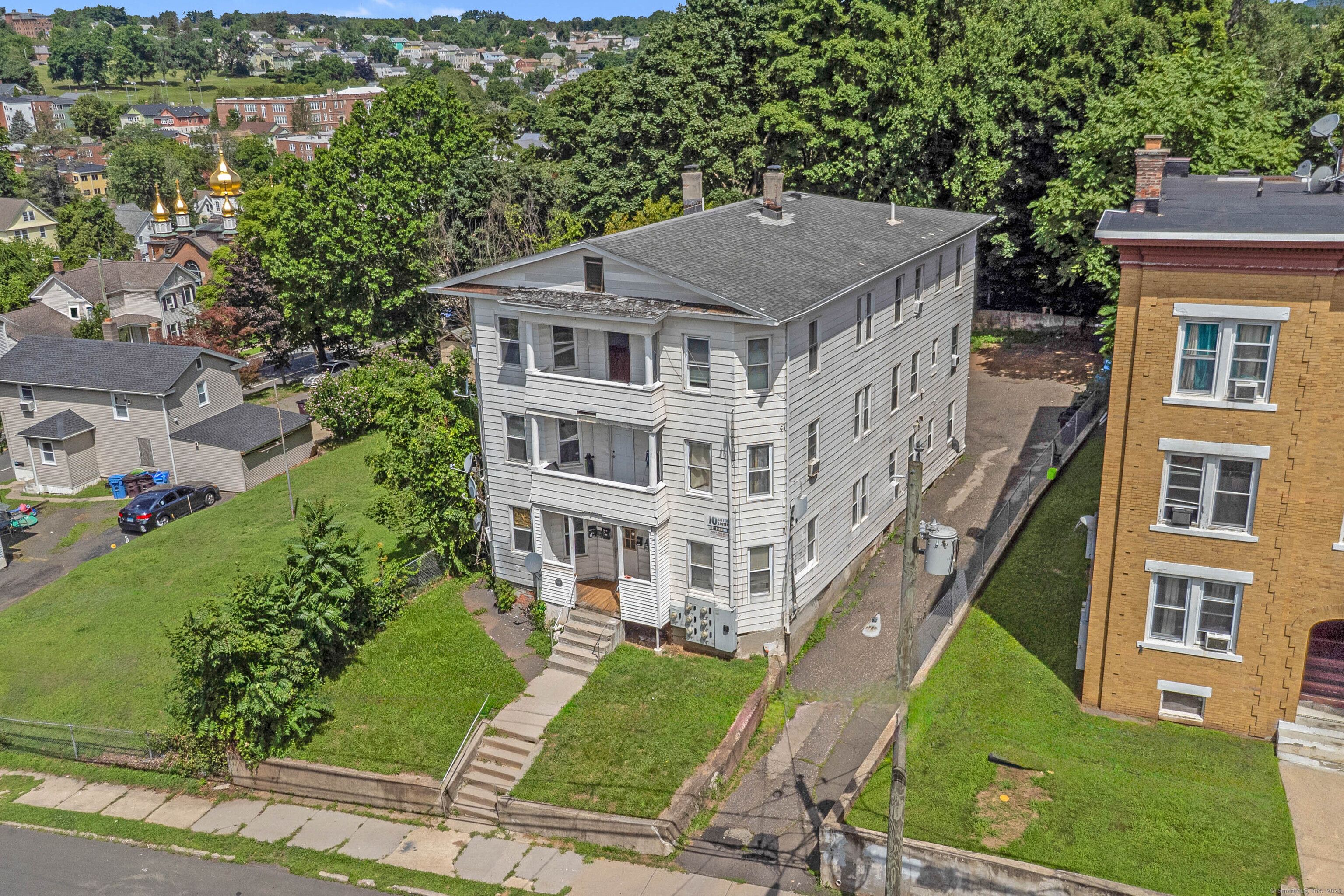 14 Beatty Street