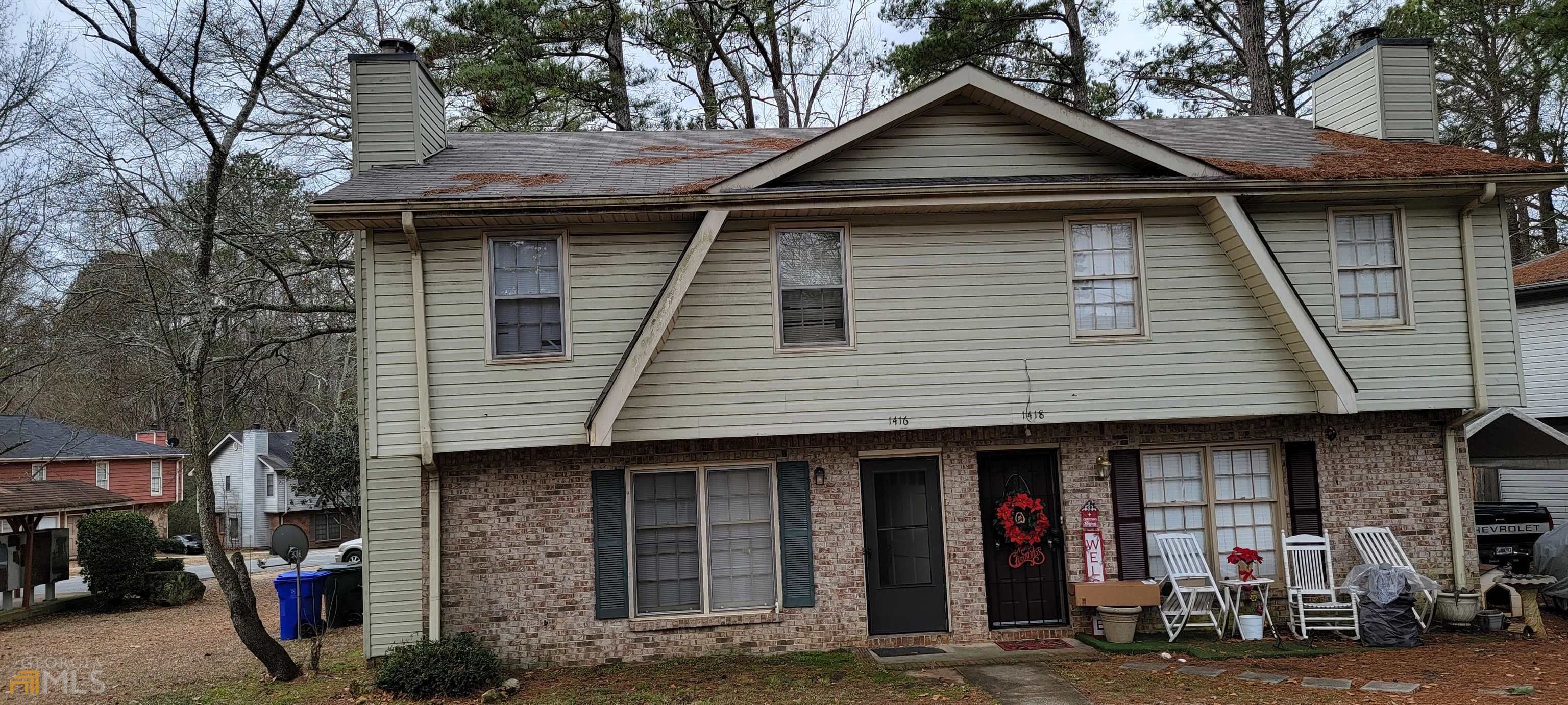 1416 Villa Pines Court