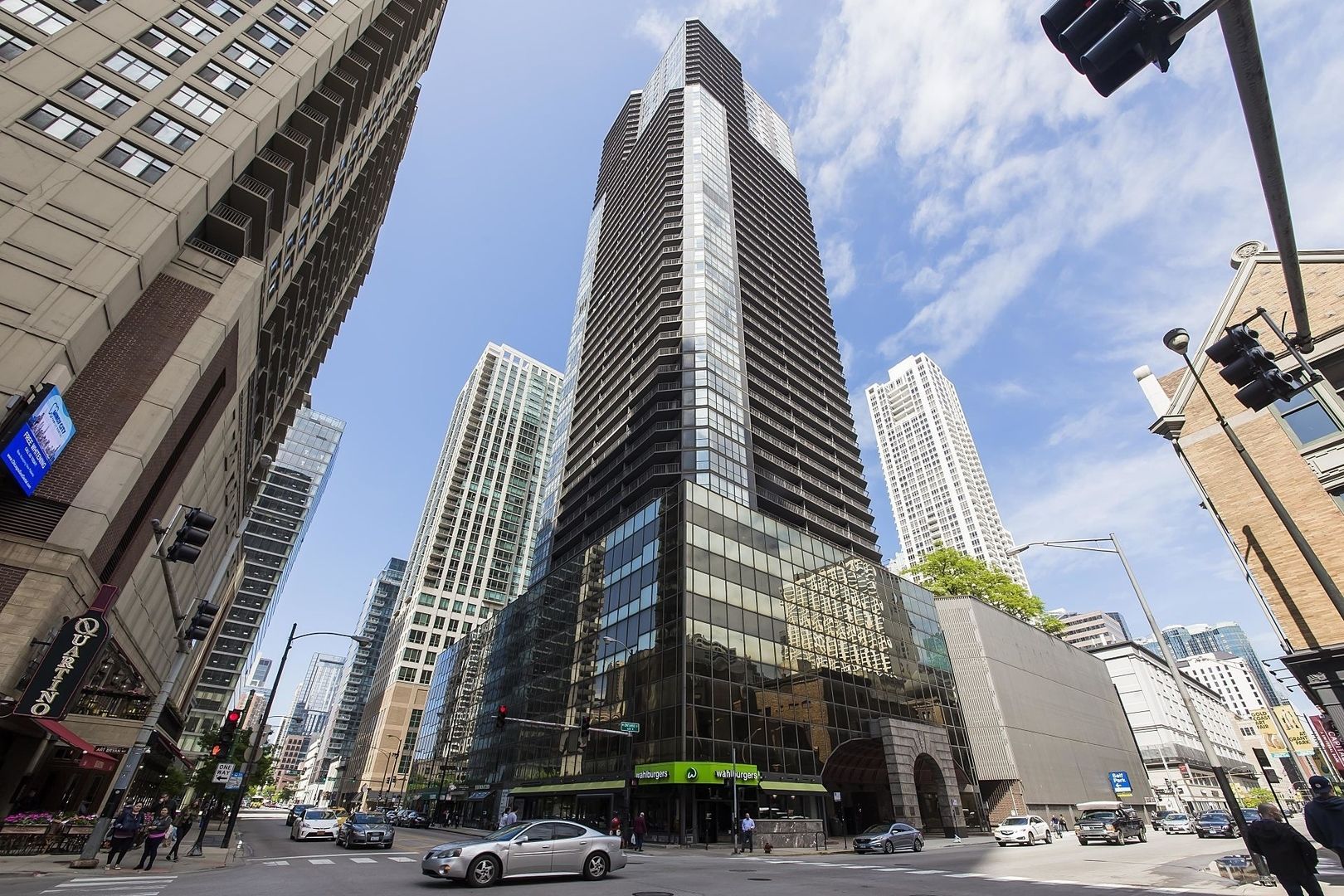 10 E Ontario Street 3609