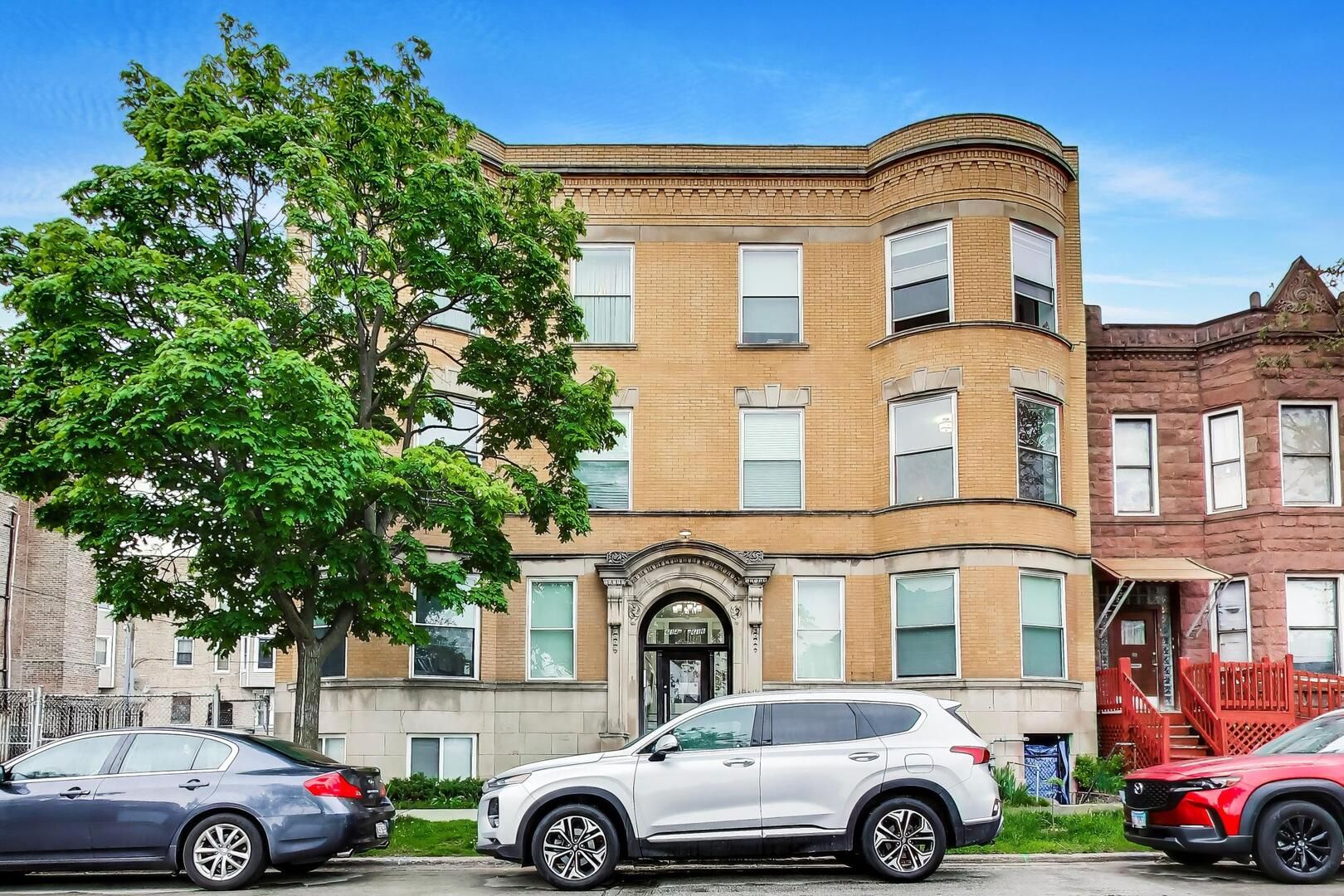 616 E 46th Street 2
