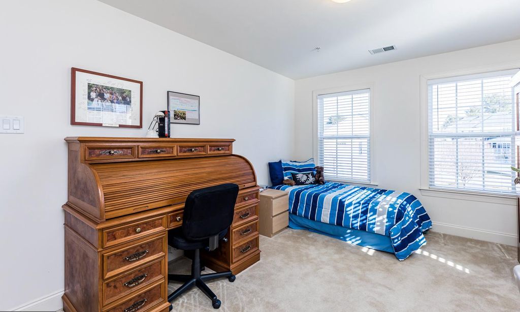 The Enclave at Ellicott Station