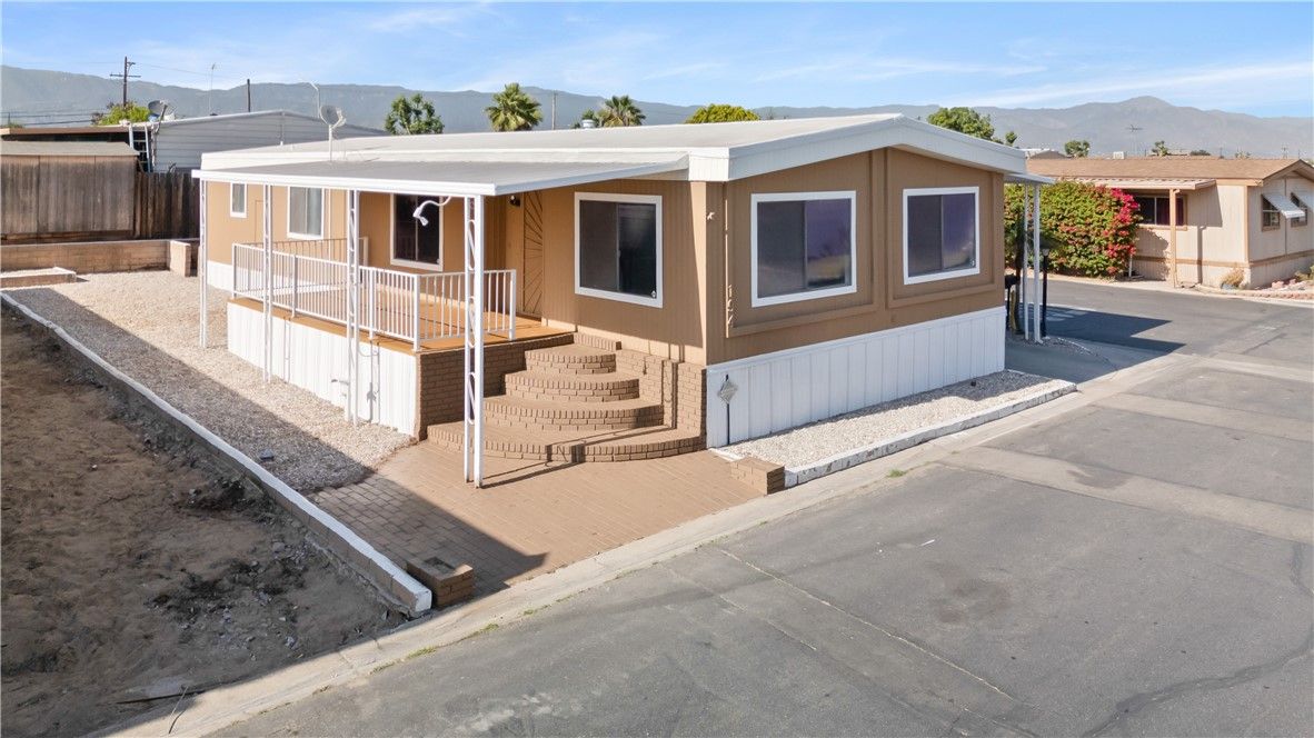 2505 Foothill Boulevard 194