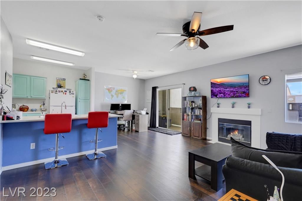 855 North Stephanie Street 1721