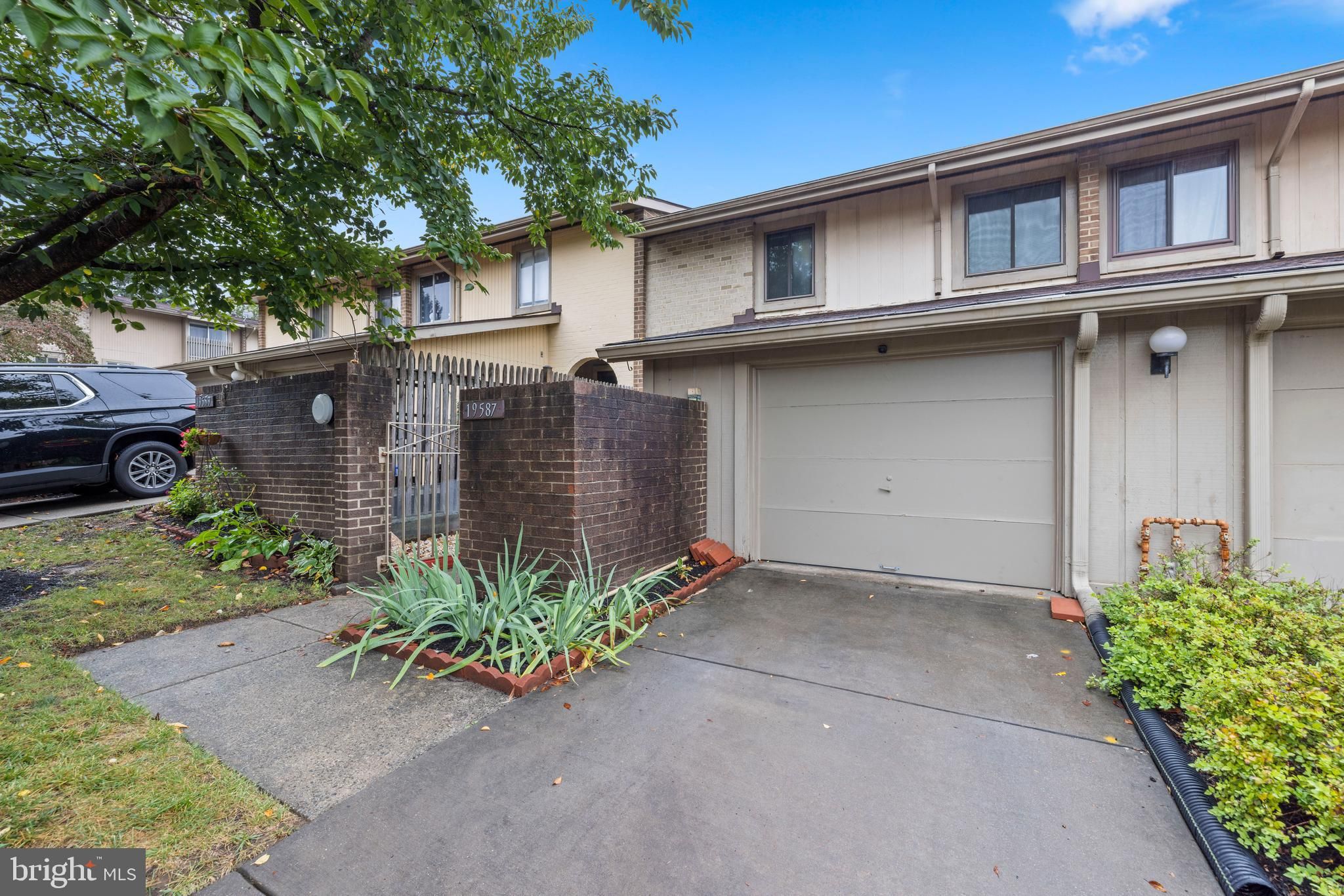 19587 Brassie Place 8-D