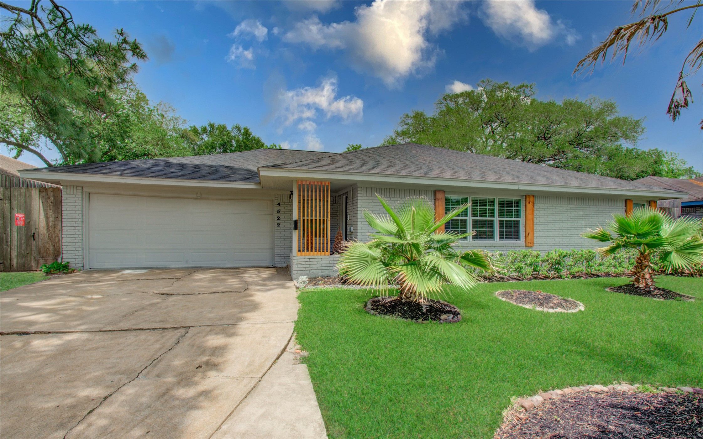 4522 Willowbend Boulevard