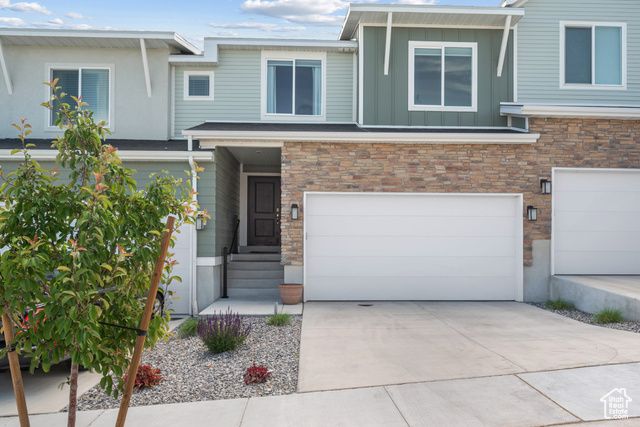 3753 S Gold Bank Dr