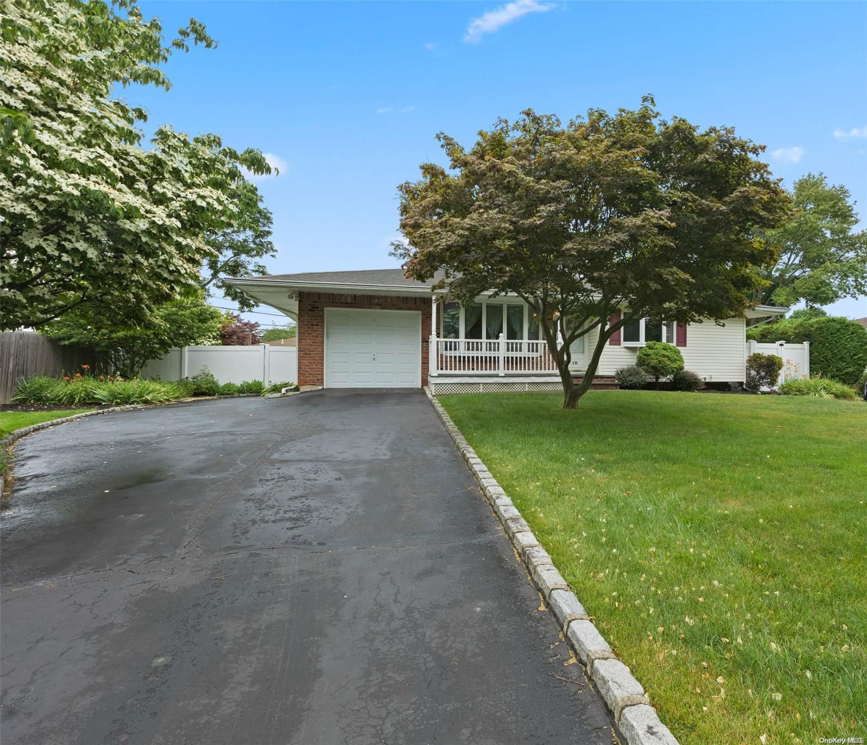 18 Plane Tree Lane