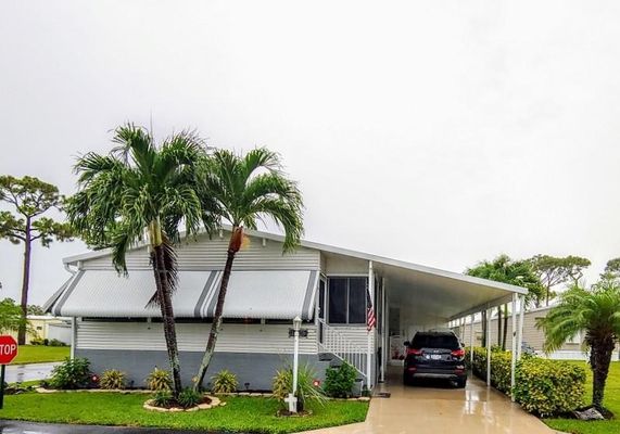 Jamaica Bay Boynton Beach Fl Homes For Sale Real Estate Neighborhoods Com