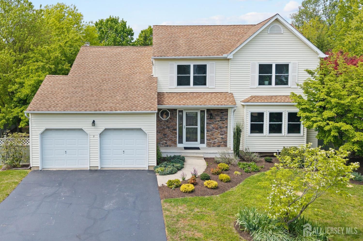 3 Henry Marshall Drive