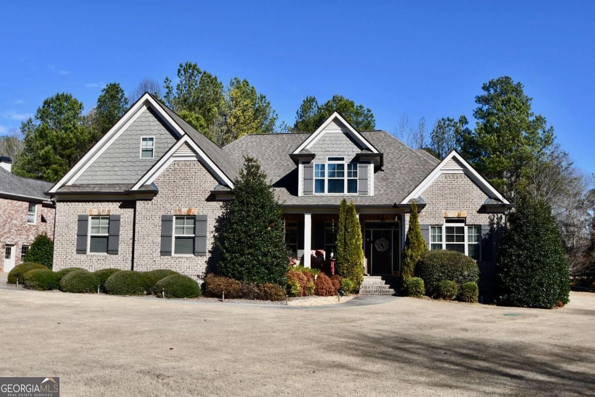 1080 Oak Ridge Court