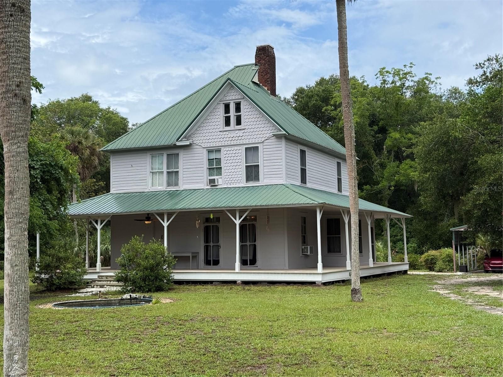 110 N Volusia Avenue