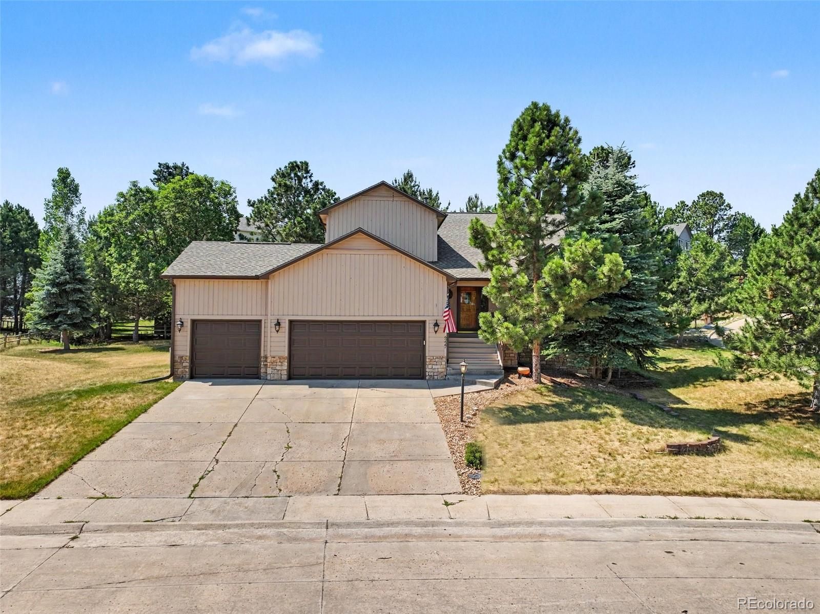 6227 Northwoods Glen Drive