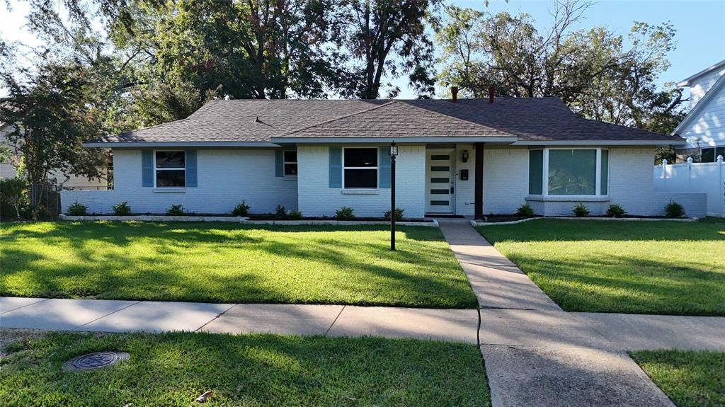 11336 Drummond Drive