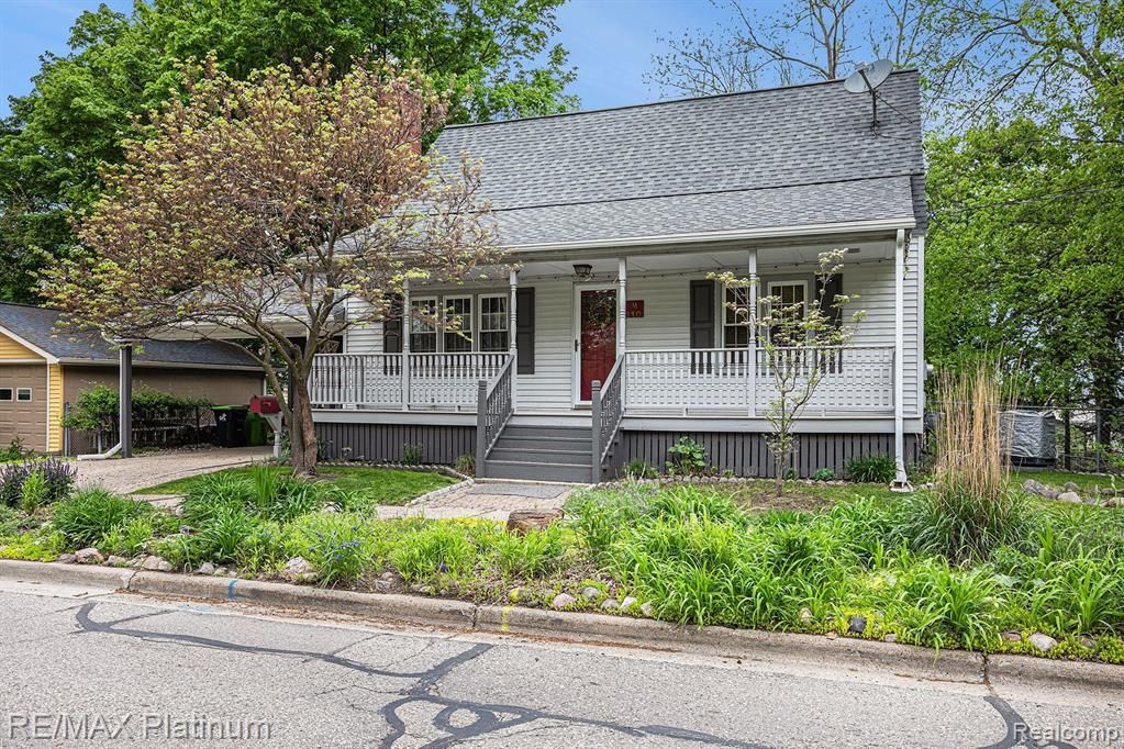 110 W South Holly Road