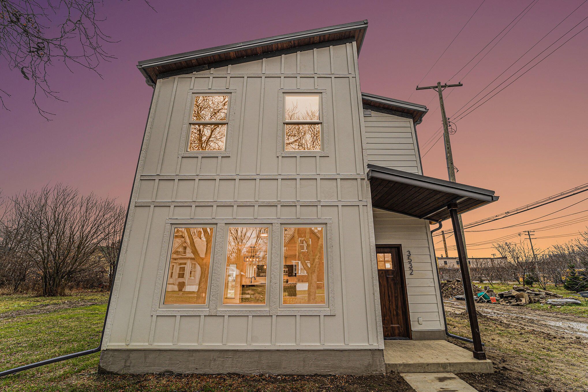 3532 Farnsworth Street