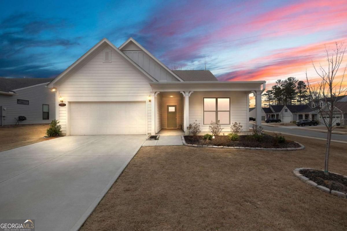 523 Colebrook Way
