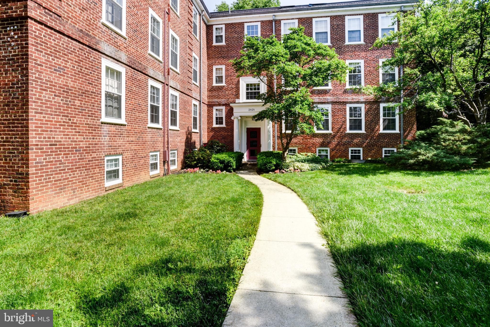 3821 Newark Street Nw B440