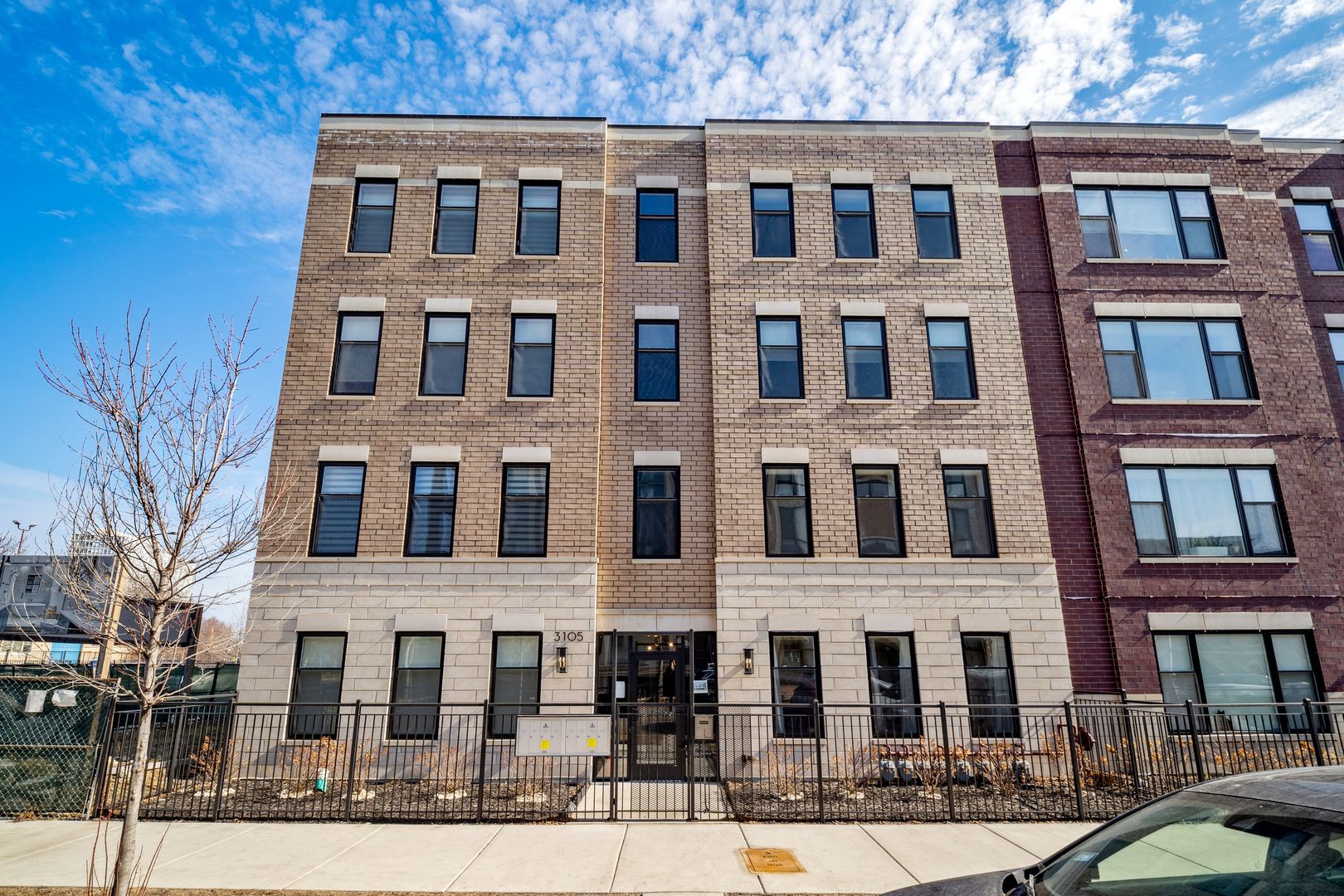 3105 S Giles Avenue 1S