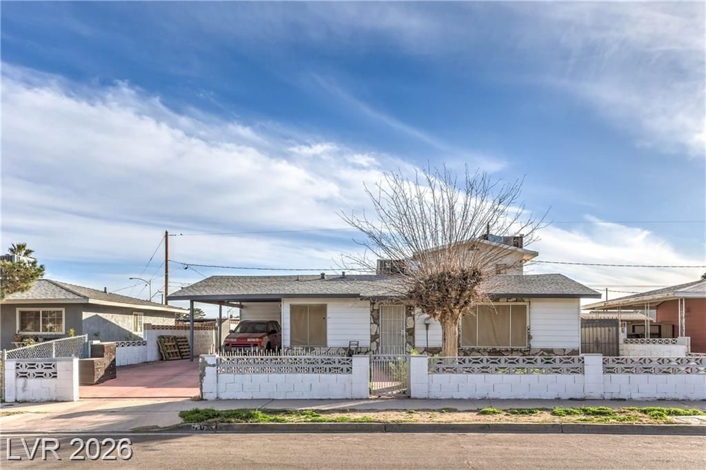 405 Leonard Avenue