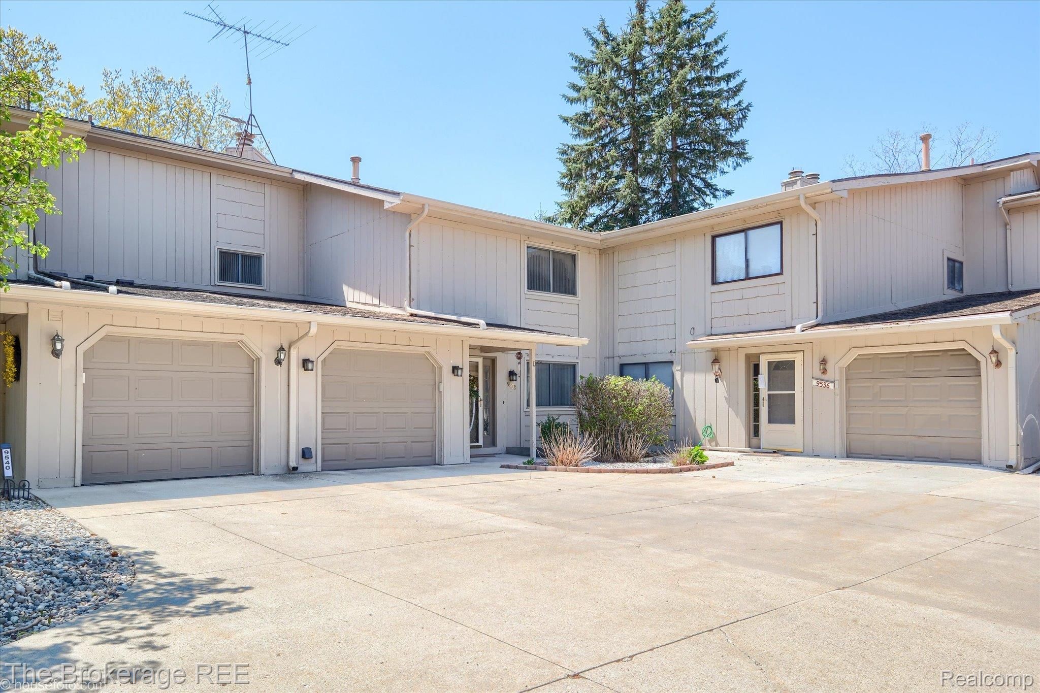 9538 Fenhill Drive