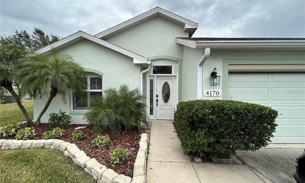 Carlsberg Estates on Lake Suzanne