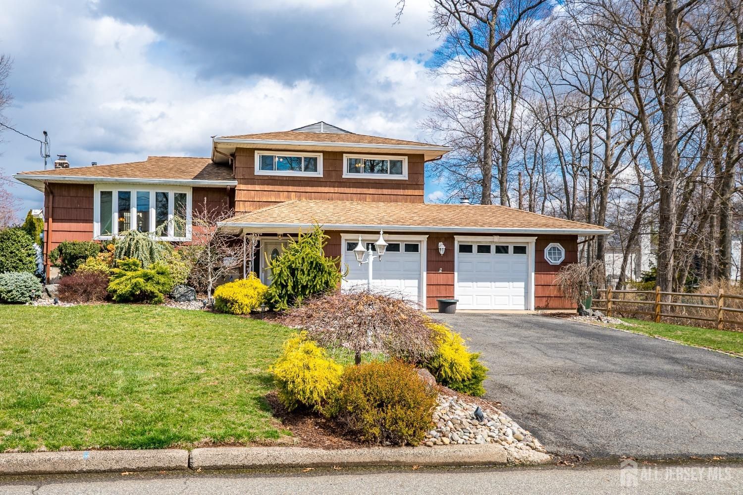 70 Highland Road