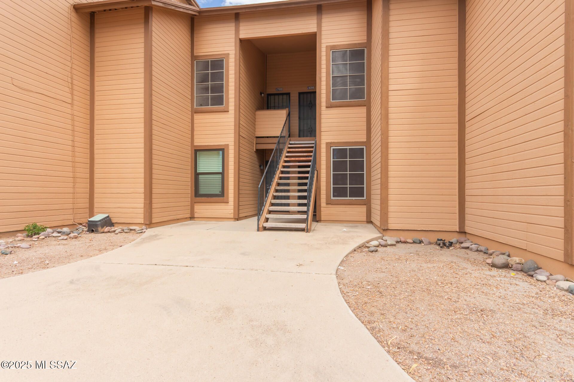 1698 W Park Wood Lane 171