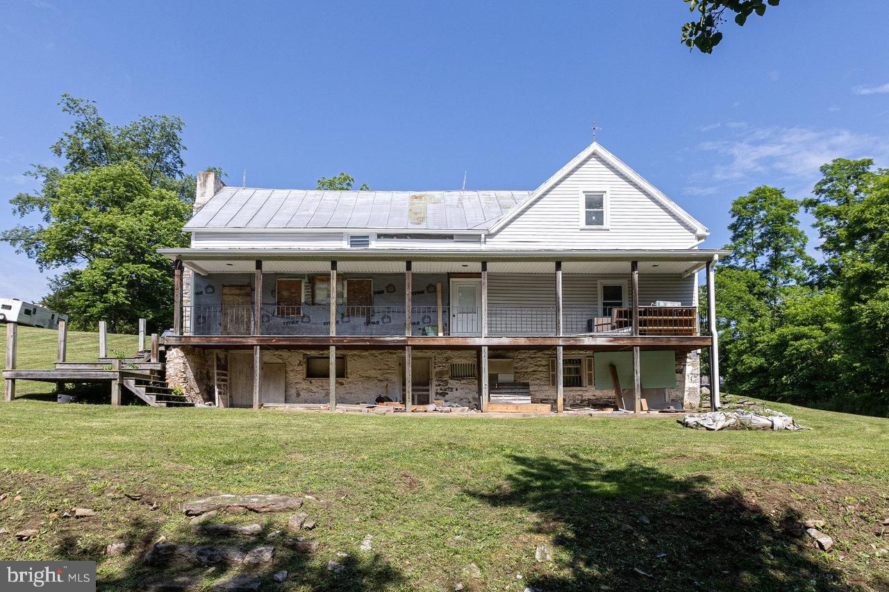 13573 Cooley Spring Ln