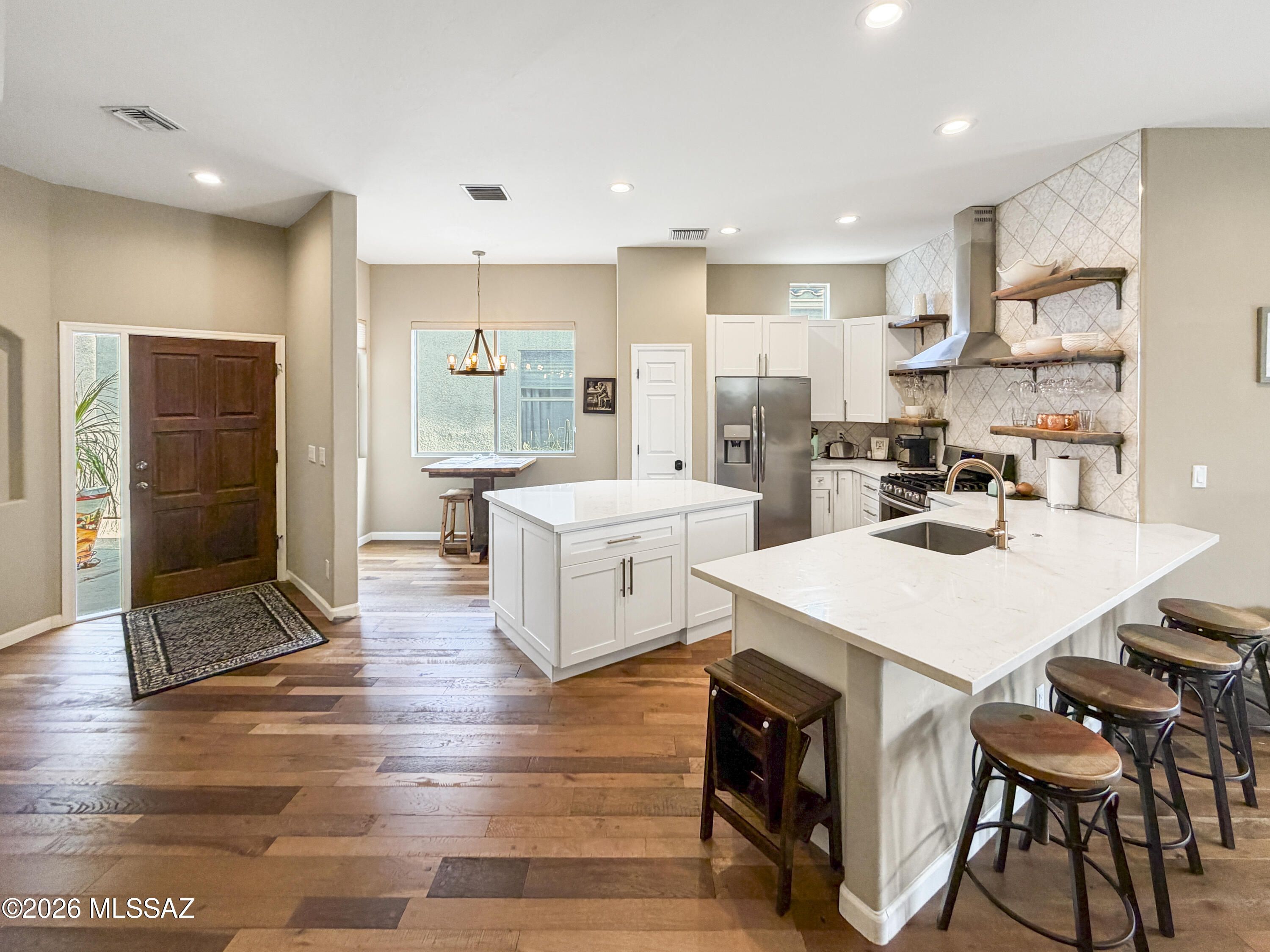 5083 N Pinnacle Cove Drive