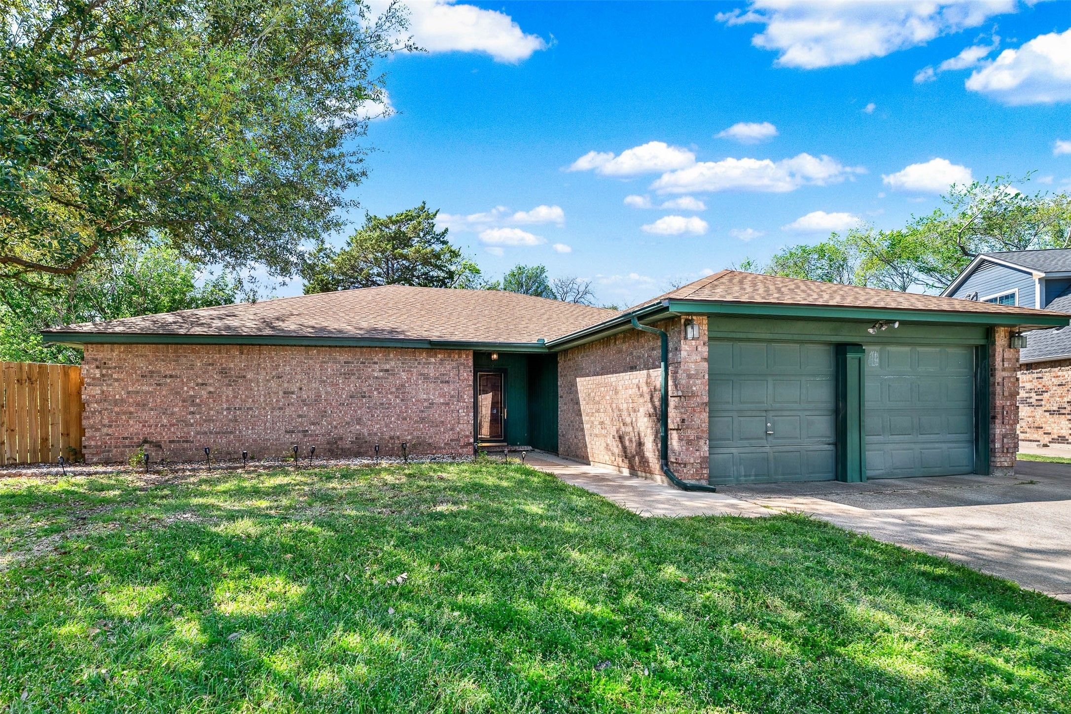 4106 Whitman Lane