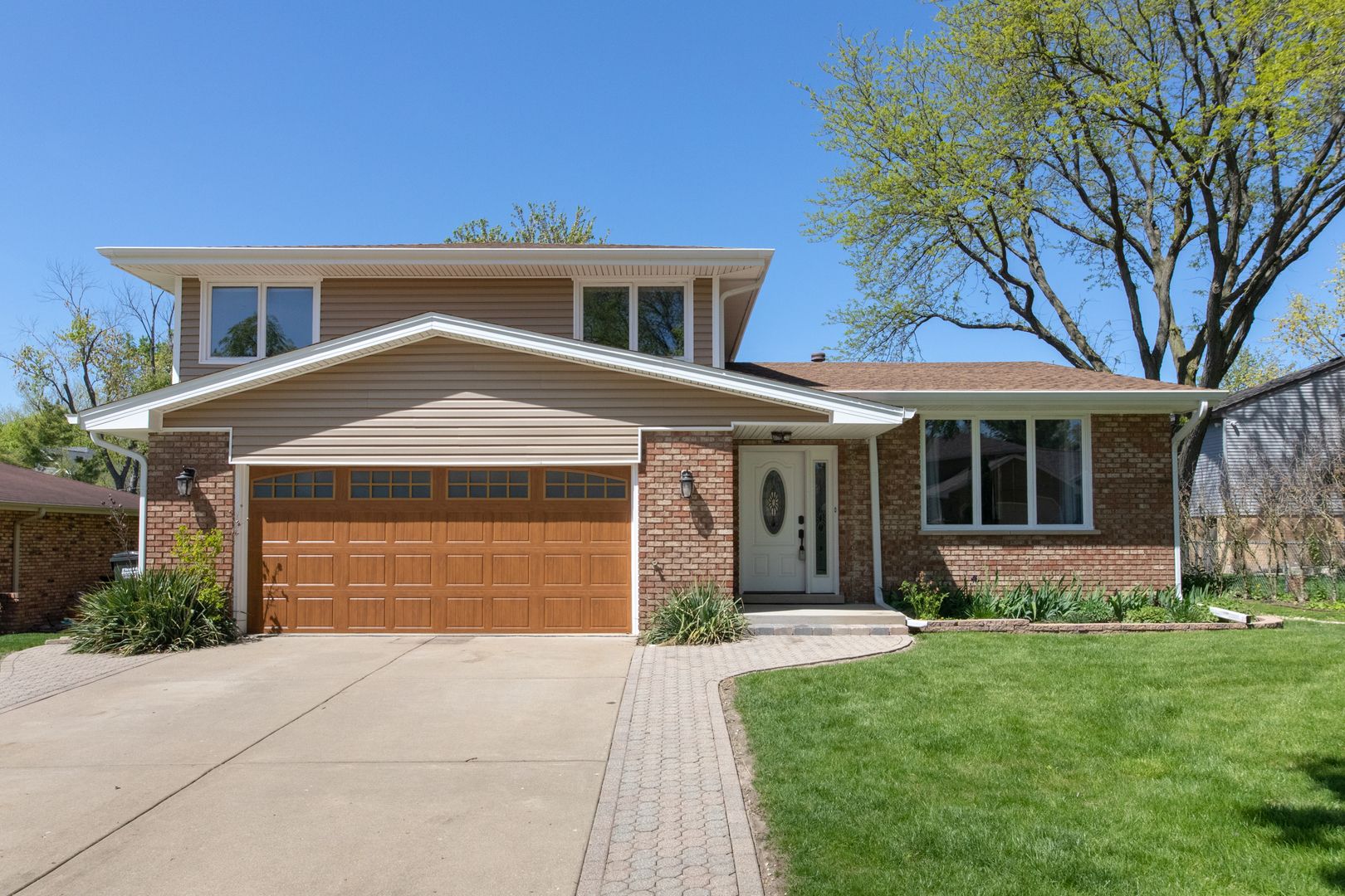 12 James Drive