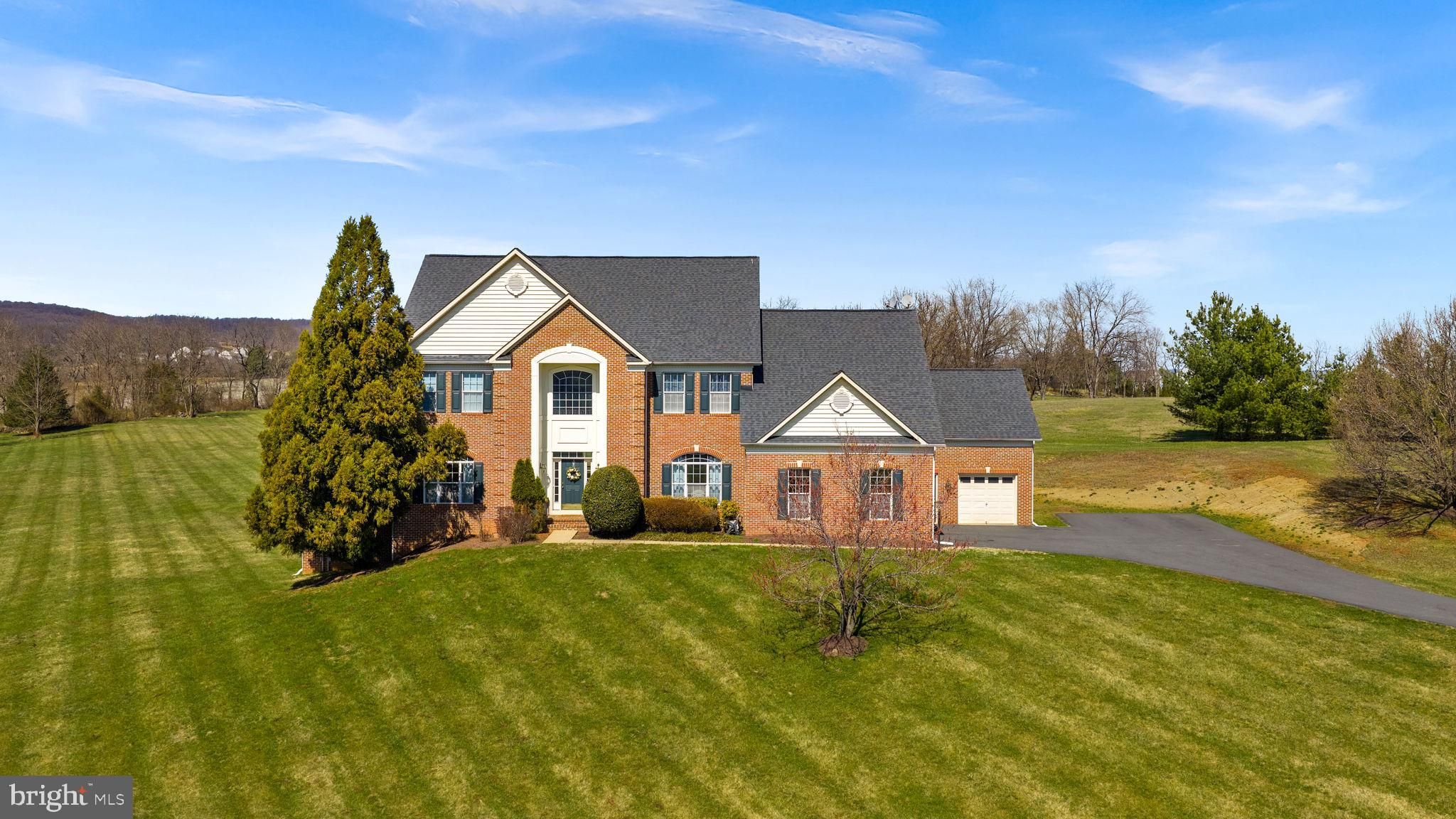 42037 Heaters Island Court