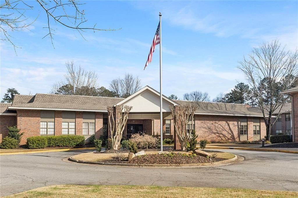 475 Mount Vernon Highway Ne B211