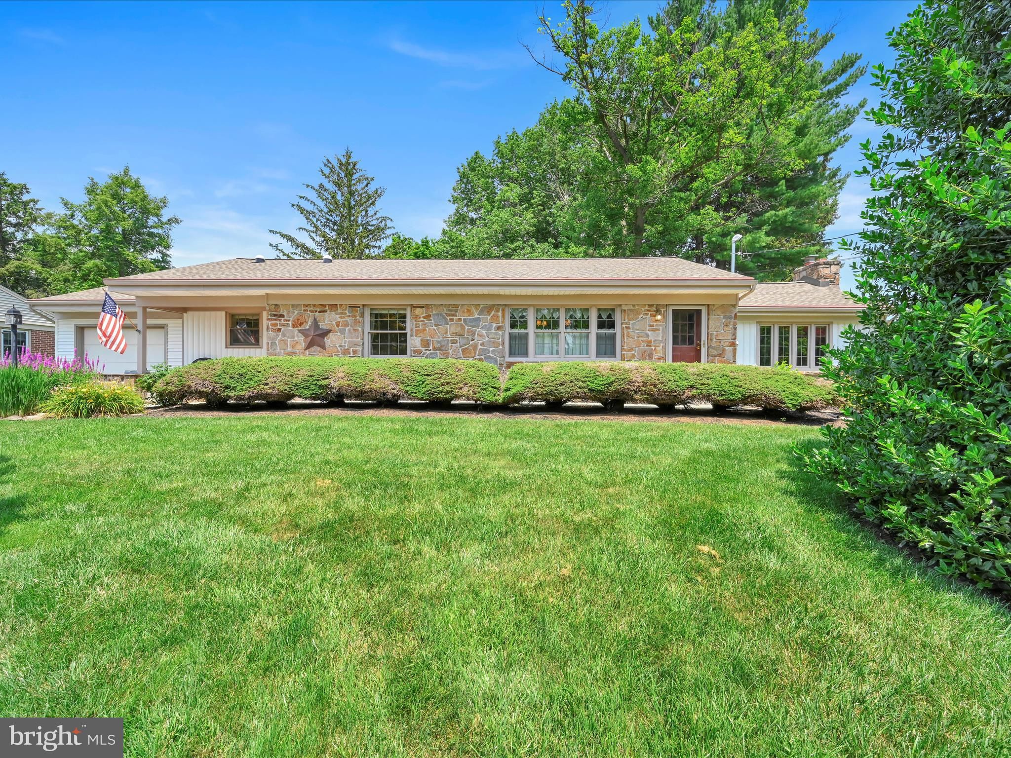 2109 Lyndell Drive