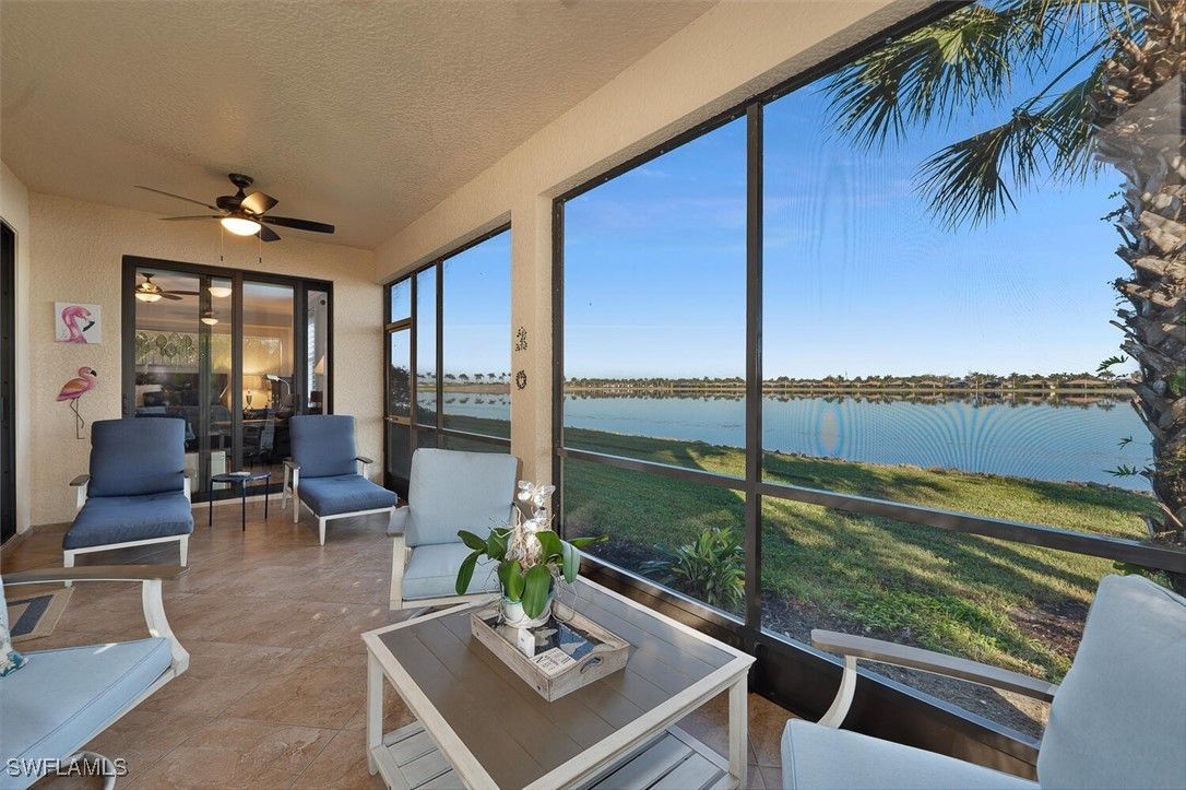 10610 Smokehouse Bay Drive 102