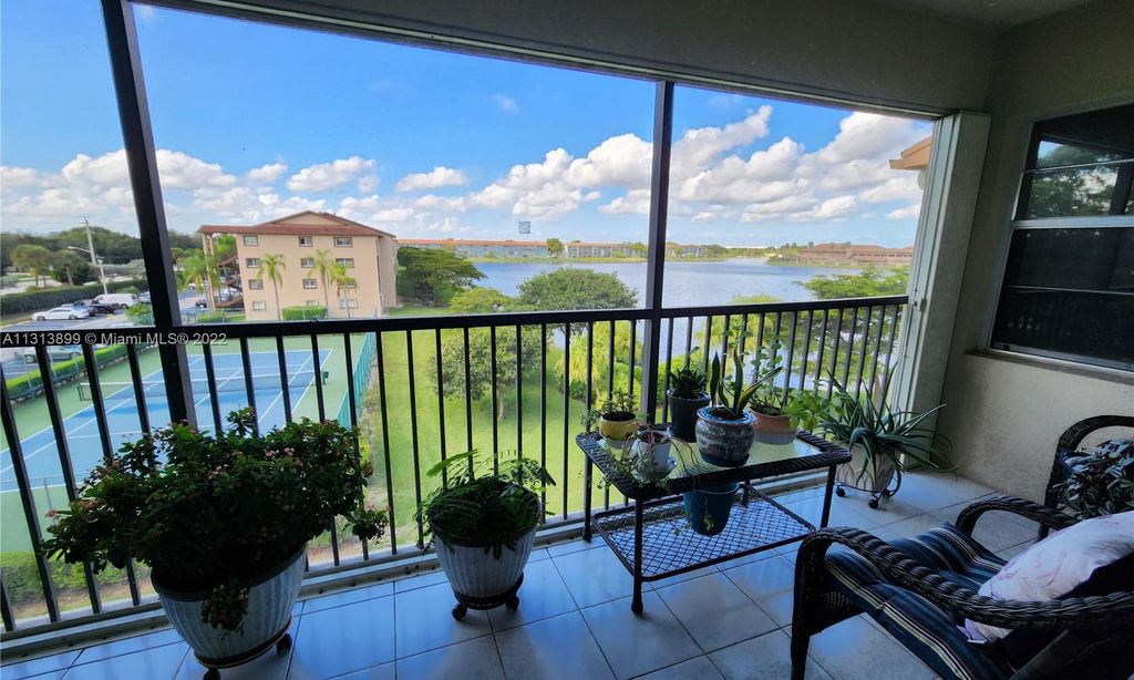 Century Village at Pembroke Pines