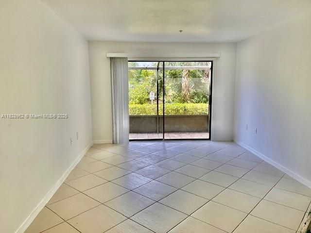 2303 N Congress Ave 12