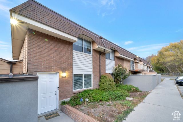 1442 Lancelot Dr